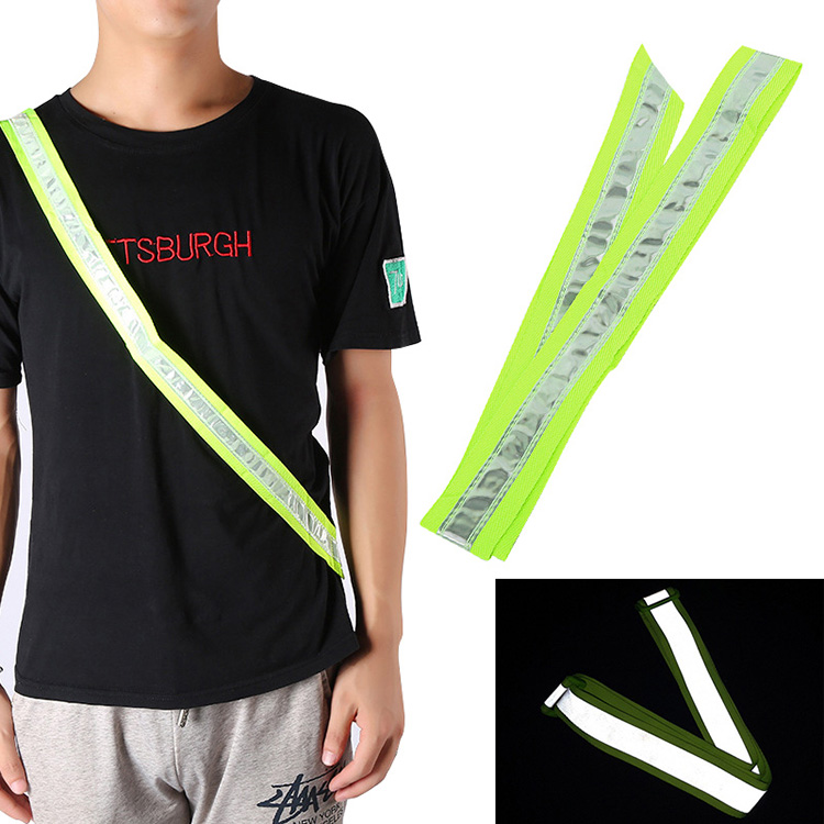 Reflective webbing shoulder strap fluorescent green highligh